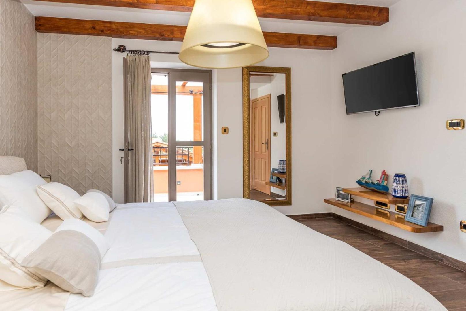 Luxury Villa Finessa Skradin 1 With Heated Pool, Jacuzzi And Sauna Exterior photo